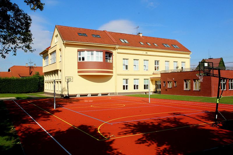 obrázek školy